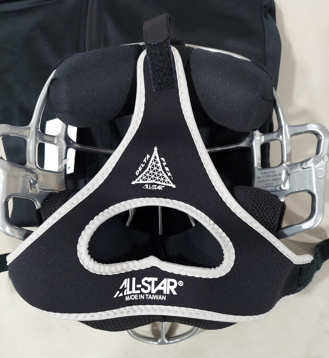 All Star Sports Traditional Baseball Catcher Face Mask w/ Luc Pads